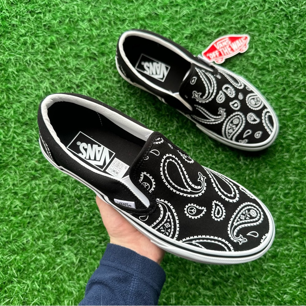 Vans Classic Slip On Peace Paisley Black White - Picture 5 of 10
